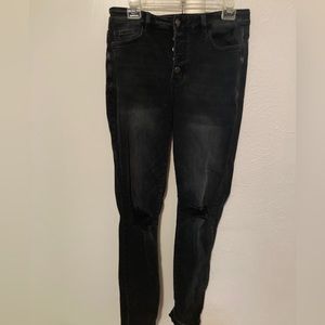 Black skinny jeans